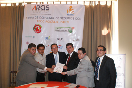 FIRMA_DE_CONVENIO_ARCIS_15_JUNIO_39